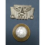 Broche Antigo Mascara Prata