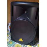 Caixa Behringer B215d 15