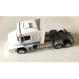 Caminhão Mercedes Benz 1935 Trucado Branco 1:32