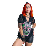 Camiseta Decote V Ilhos