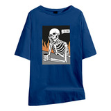 Camiseta Desenho Esqueleto Divertido