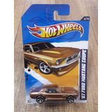 Carrinho Hot Wheels 67 Ford Mustang Coupe 2012 #116