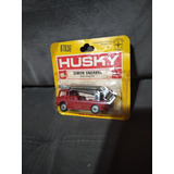 Carrinho Miniatura Husky Simon