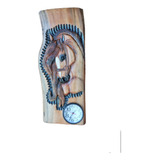 Cavalo Entalhado Em Mogno