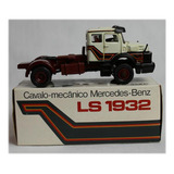 Cavalo mecanico Mercedes benz