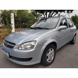 Chevrolet Corsa Sedan 1