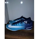 Chuteira Nike Mercurial Victory
