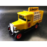 Coleção De Miniatura Caminhão Corgi Chevrolet Drinks Van 