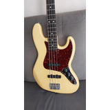 Contrabaixo Fender Jazz Bass