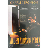 Dvd Alguem Atras Da