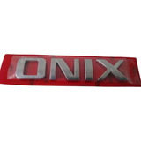 Emblema Letreiro Onix Cromado Traseira