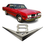 Emblema V8 Resinado Cromado