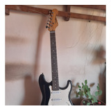 Guitarra Stratocaster Shelter Preta