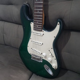 Guitarra Stratocaster Tagima 735