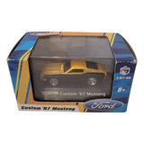 Hot Wheels Custom 67 Mustang Case Trincada Escala 1 87 