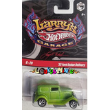 Hot Wheels ´32 Ford Sedan Delivery Larry´s Garage 8/20 Verde