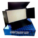 Iluminador Light Kit Pro
