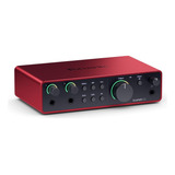 Interface De Áudio Focusrite Scarlett 2i2 De 4ª Geração, Cor Vermelha