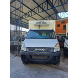 Iveco 35s14 Caminhonete C Bau Refrigerado Ano 17 Novissima