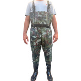 Jardineira Com Bota Acoplada Macacão Pesca Camuflada N 43