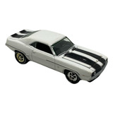 Johnny Lightning 1968 Chevy