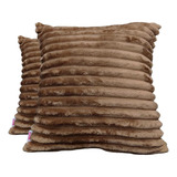 Kit 2 Capas De Almofadas Luxo Soft Decoração Sofá Sala 45x45 Cor Mocha Pelúcia Soft Wave