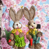 Kit 2 Coelhos Casal Plantadores Enfeite Páscoa Palha Ovo Top Cor Casal Vida De Campo