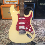 Kit Guitarra Stratocaster Amplificador