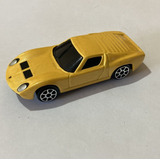 Lamborghini Miura Amarelo 1