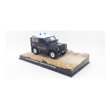 Land Rover Defender 007