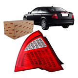 Lanterna Ford Fusion 2010