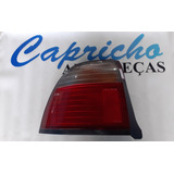 Lanterna le Honda Accord 96 98 C detalhe