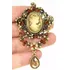 Lindo Broche Dourado Madreperola Strass Camafeu 8x4,8 Cm