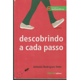 Livro Descobrindo A Cada Passo De Neto Antonio Rodrigues Editora Sesi Sp Capa Mole Em Português 2016
