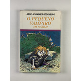 Livro O Pequeno Vampiro
