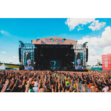 Lolla Lounge Pass 