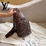 Mochila Louis Vuitton ebony preta top - Roupas - Santa Cruz, Rio de Janeiro  1151229410