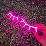 Luminária Cílios Em Neon Led Letreiro 25x5cm Eyelash