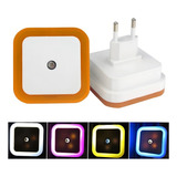 Luz Noturna Led Com Sensor Luz Automático Quarto Sala Escada Cor Amarelo 110v 220v