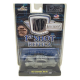 M2 Machines 1st Shot Replica 1957 Chevrolet Bel Air