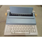 Máquina De Escrever Elétrica Olivetti Personal Et 55