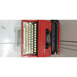 Máquina De Escrever Olivetti Antiga