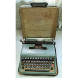 Maquina De Escrever Olivetti Lettera 22 Funcionando Com Mala