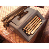 Maquina De Escrever Olivetti Rara
