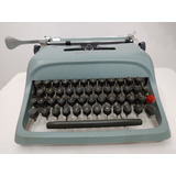 Maquina De Escrever Olivetti Studio 44