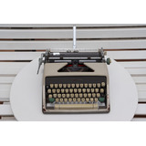 Máquina De Escrever Olympia S M