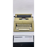 Maquina De Escrever Portátil Olivetti Lettera