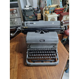 Maquina De Escrever Royal Antiga C159