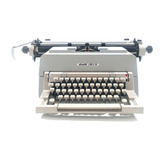 Máquina Escrever Em Árabe Olivetti Línea 98 Nova Sem Uso