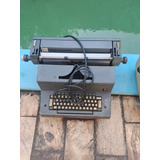Maquina Escrever Olivetti Tekne